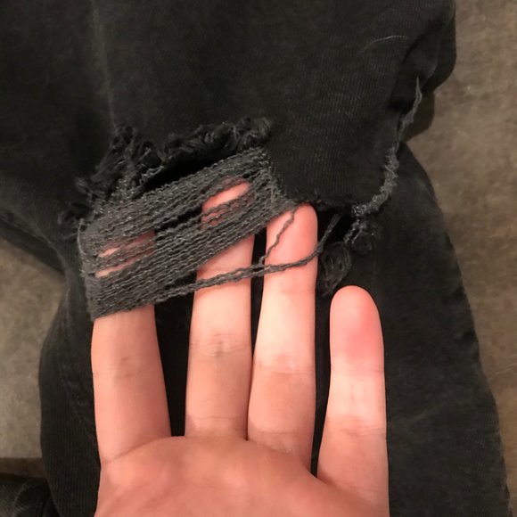 Wild Fable Size 8 High Waisted Ripped Jeans - Picture 6 of 8
